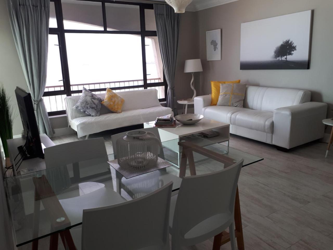 Blouberg Beachfront Apartment Bloubergstrand Eksteriør bilde
